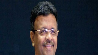 মেয়র হিসেবে দ্বিতীয় বার শপথ নিলেন ফিরহাদ হাকিম৷ মেয়র হিসেবে দ্বিতীয় বার শপথ নিলেন ফিরহাদ হাকিম৷