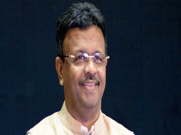 মেয়র হিসেবে দ্বিতীয় বার শপথ নিলেন ফিরহাদ হাকিম৷ 