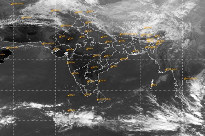 পরপর দুটি পশ্চিমী ঝঞ্ঝা উত্তর-পশ্চিম ভারতে। শুক্রবার ও রবিবার দুটি পশ্চিমী ঝঞ্ঝা ঢুকবে। এর প্রভাবে আবহাওয়ার পরিবর্তন । আটকে যাবে অবাধ উত্তুরে হাওয়া। এছাড়াও একটি ঘূর্ণাবর্ত রয়েছে বাংলাদেশ ও সংলগ্ন এলাকায়।