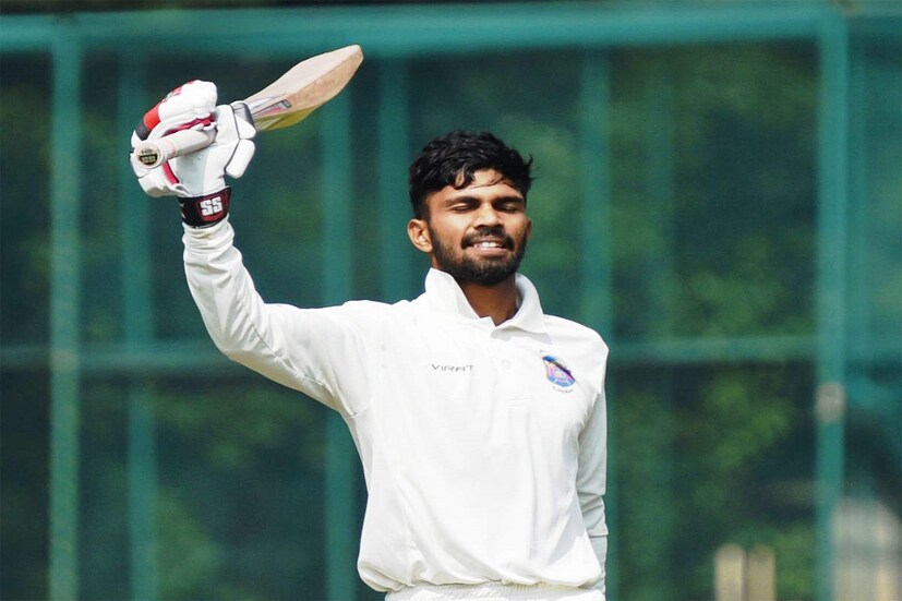 এর আগে মধ্যপ্রদেশের বিরুদ্ধে ১৩৬ ও ছত্তীসগড়ের বিরুদ্ধে অপরাজিত ১৫৪ রানের ইনিংস খেলেছেন ৷ এই তিন ইনিংসের সৌজন্যে রুতুরাজ গায়কোয়াড় বিজয় হাজারে ট্রফিতে ৪১৪ রান করেছেন ৷ ফাইল ছবি ৷