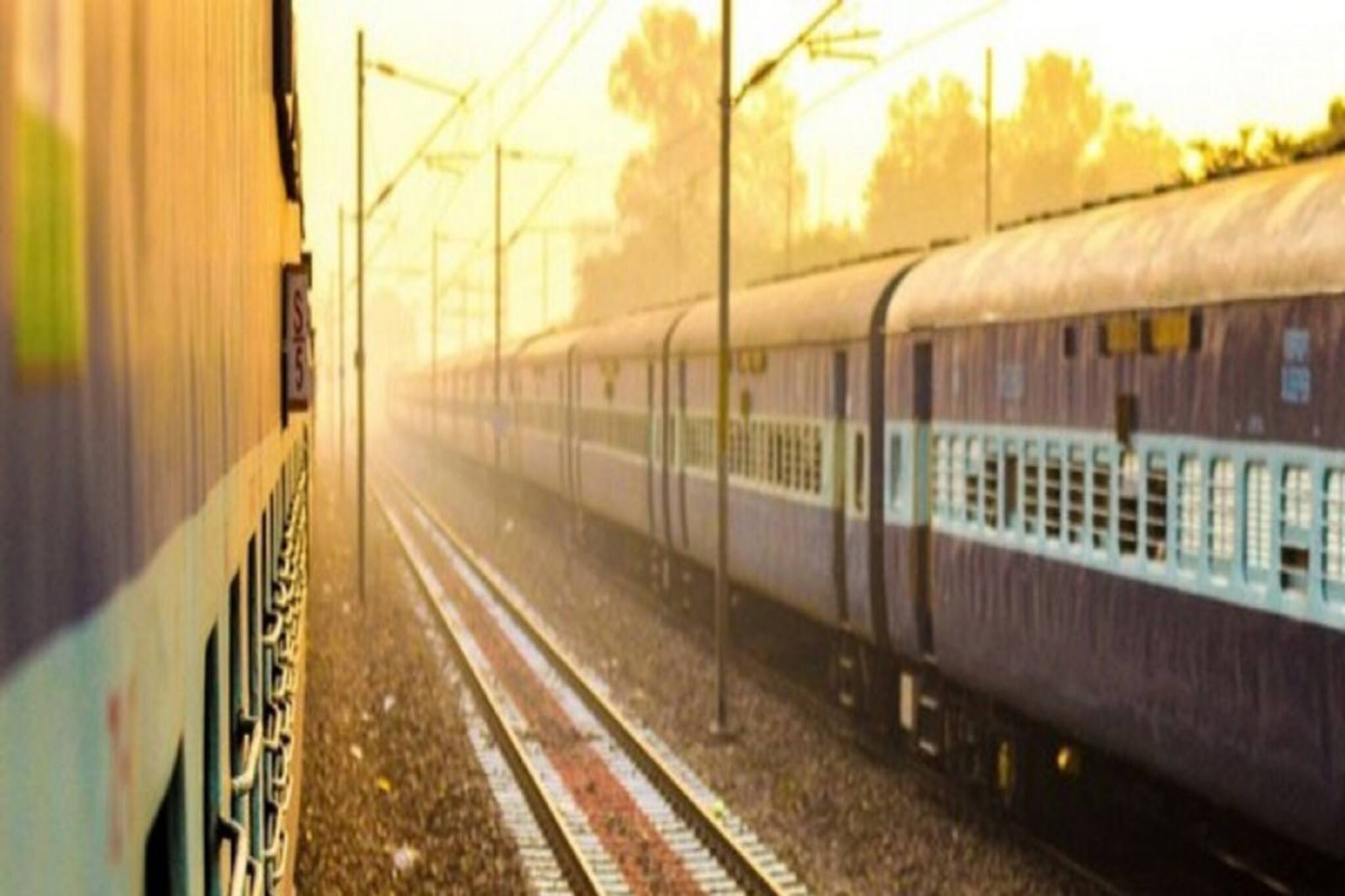 দিওয়ানা-নানা-দারু-বাপ! ভারতীয় রেলস্টেশনের এই মজাদার নামগুলি জানেন?