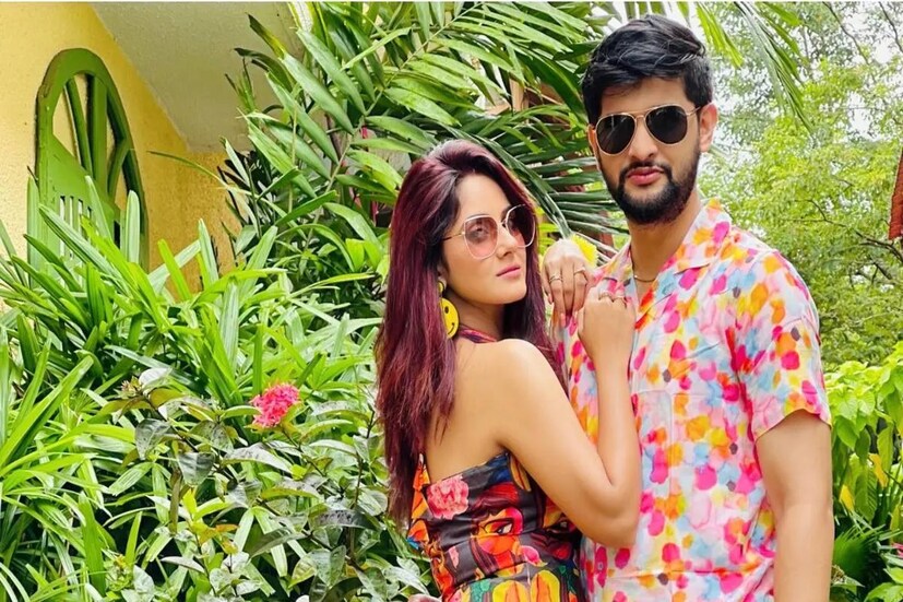 *স্বাভাবিকভাবেই এমন ঘটনায় দারুণ খুশি নীল-তৃণা। তৃণা লিখেছেন, ‘Day is made when your reel is liked by none other than YRF.’ ফলে এ কথা বলাই যায় বলিউডের নজরে পড়েছেন নীল-তৃণা। তাদের কাজ লক্ষ্য করেছে প্রযোজনা সংস্থা। সংগৃহীত ছবি। 