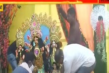 উল্টোডাঙায় অকাল বোধন! TMC প্রার্থী অমল চক্রবর্তীর উদ্যোগে শুরু দুর্গাপুজো