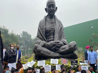 ধর্নায় রাহুল গান্ধি