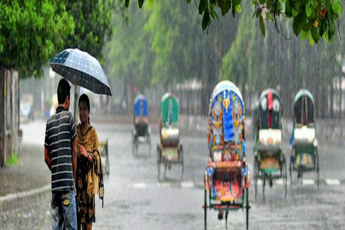 West Bengal Weather Update: আজ থেকেই কাঁপিয়ে নামবে বৃষ্টি? মাটি হবে সরস্বতী পুজো? কী বলছে বাংলার আবহাওয়ার পূর্বাভাস...