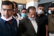 হঠাৎই মেডিকেল কলেজ পরিদর্শনে জাকির হোসেন, খতিয়ে দেখলেন পরিষেবা হঠাৎই মেডিকেল কলেজ পরিদর্শনে জাকির হোসেন, খতিয়ে দেখলেন পরিষেবা