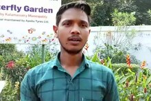 কেরলের মালয়ালম গান গেয়ে হিরো ডোমকলের মাসাদুল সেখ