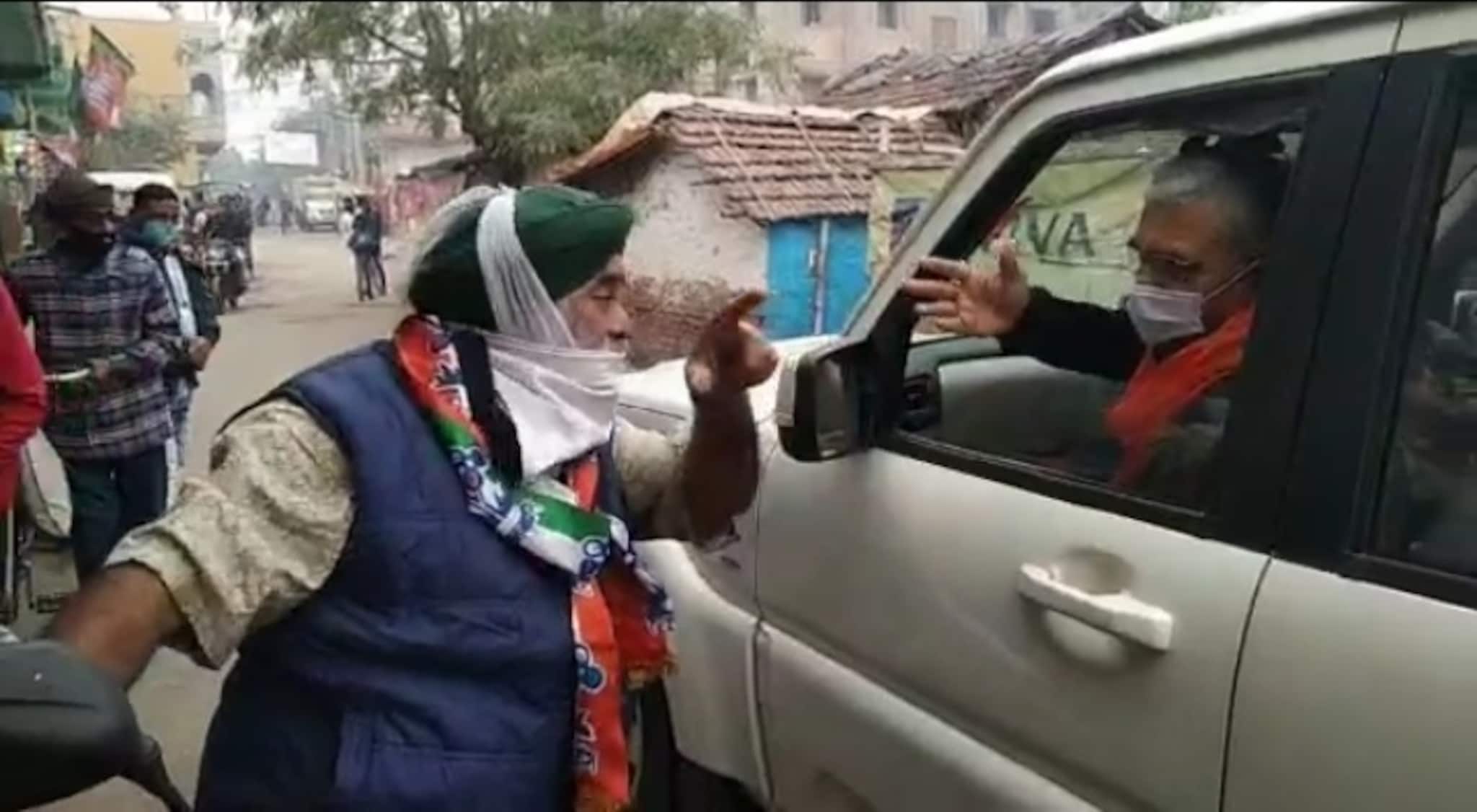 West Bardhaman News- স্কুটি নিয়ে সটান হাজির। দিলীপ ঘোষের কাছে অভিযোগ তৃণমূল প্রার্থীর। দেখুন ভিডিও।