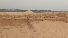 বালি-শিল্প দামোদরের চরে বালি-শিল্প দামোদরের চরে