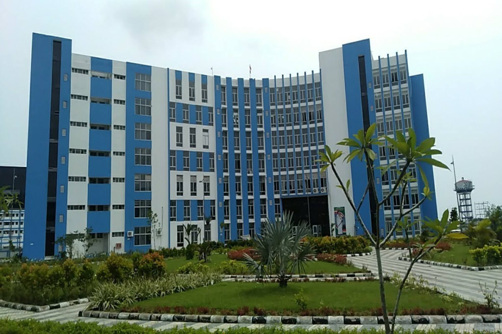 জন সাধারণকে শর্তসাপেক্ষে পুণ্যস্নানের অনুমতি দিল প্রশাসন।।