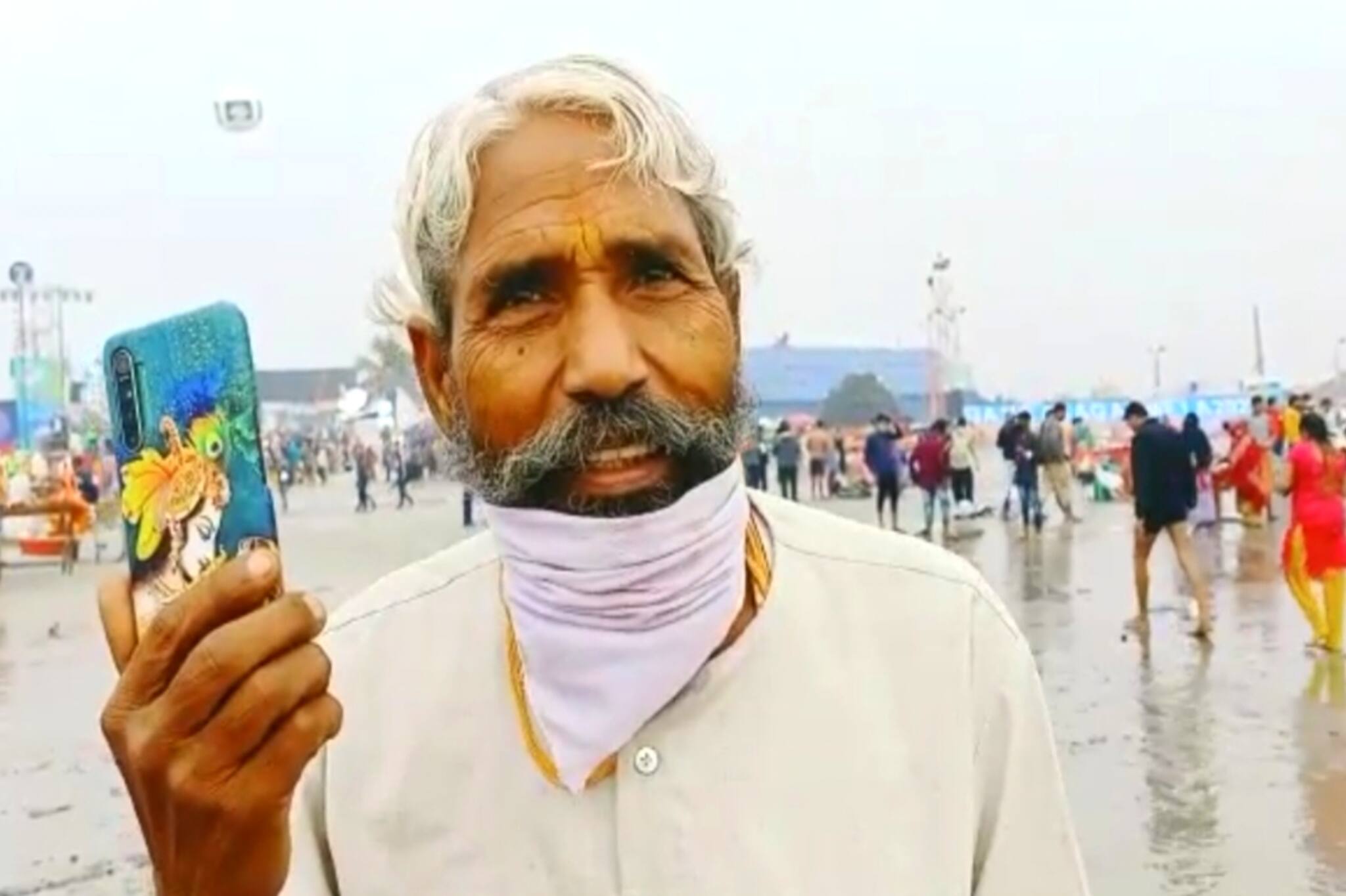 Gangasagar Mela 2022 - পূন্যস্নান শুরু হতেই গঙ্গাসাগরে উধাও করোনা বিধি