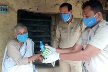 স্বামী সন্তান হারা বৃদ্ধার পাশে দাঁড়ালো বীরভূম পুলিশ