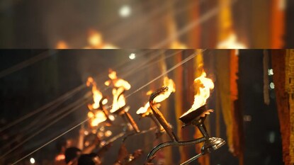 পঞ্জিকা ১৮ জানুয়ারি: দেখে নিন নক্ষত্রযোগ, শুভ মুহূর্ত, রাহুকাল এবং দিনের অন্য লগ্ন! পঞ্জিকা ১৮ জানুয়ারি: দেখে নিন নক্ষত্রযোগ, শুভ মুহূর্ত, রাহুকাল এবং দিনের অন্য লগ্ন!