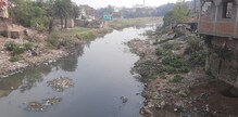 ভারী বৃষ্টি হলেই দু'কূল ছাপিয়ে জল, প্রয়োজন গাড়ুই নদী সংস্কার ভারী বৃষ্টি হলেই দু'কূল ছাপিয়ে জল, প্রয়োজন গাড়ুই নদী সংস্কার