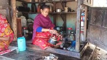 এক কাপ গরম চা এক টাকায়। এক কাপ গরম চা এক টাকায়।