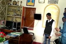 রাজগ্রামে স্কুল খোলার দাবি তুললেন খোদ অভিভাবকরা।