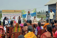রাজ্যে প্রথম মহিলাদের নিয়ে মৎস্যজীবী ক্রেডিট কার্ড সংক্রান্ত শিবির হলদিয়ায় রাজ্যে প্রথম মহিলাদের নিয়ে মৎস্যজীবী ক্রেডিট কার্ড সংক্রান্ত শিবির হলদিয়ায়