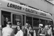 Kolkata To London Bus: অনেক দেশ ঘুরে কলকাতা থেকে লন্ডন পৌঁছত এই বাস, পরিষেবা বন্ধ হল কেন? Kolkata To London Bus: অনেক দেশ ঘুরে কলকাতা থেকে লন্ডন পৌঁছত এই বাস, পরিষেবা বন্ধ হল কেন?