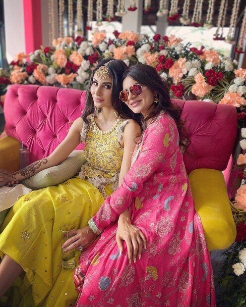 ভক্তরা প্রবল ভাবে পছন্দ করেছেন ছবিগুলি ৷ ছবি সৌজন্যে ইনস্টাগ্রাম ৷