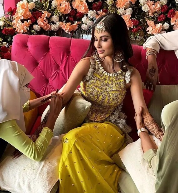 বিয়েবাড়িতে অতিথিদের আসতে হলে আরটি-পিসিআর (RT-PCR test) পরীক্ষা করে তবেই আসতে পারবেন ৷ ছবি সৌজন্যে ইনস্টাগ্রাম ৷