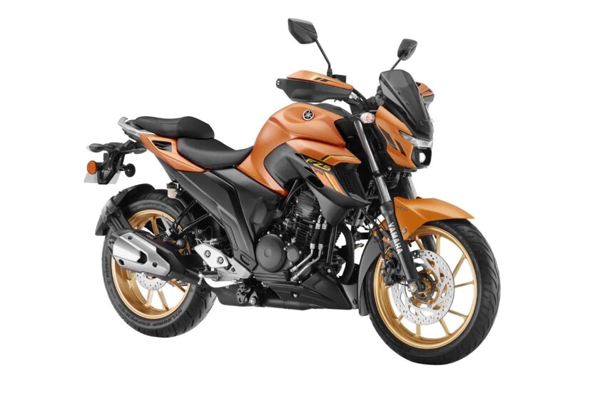 FZS 25: Yamaha Motor India ২৪ জানুয়ারি FZS 25 আপডেট হবে বলে জানায়. এই মডেল নতুন দুটি রঙে পাওয়া যাবে। এর বাইরে তেমন কোনও আপডেট নেই। দাম ১.৩৮ লাখ থেকে শুরু।