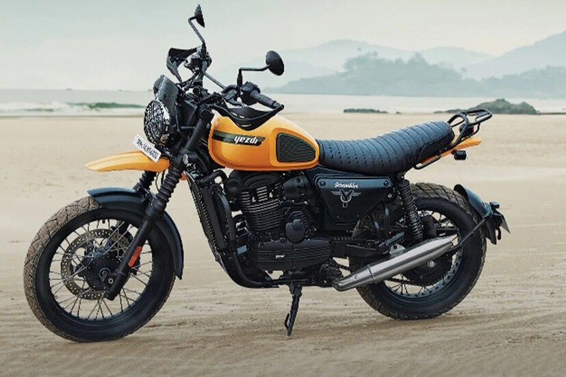 Yezdi Roadster, Adventure এবং Scrambler: Mahindra Group এর সংস্থা Classic Legends ইয়েজদি-র তিনটি মডেল লঞ্চ করেছে। এই তিনটি মডেল হল- Yezdi Roadster, Scrambler ও  Adventure. Yezdi Roadster এর দাম ১,৯৮,১৪২ লাখ টাকা (এক্স শোরুম, দিল্লি), Scrambler -এর দাম ২,০৪,৯০০ ও Yezdi Adventure -এর দাম ২,০৯,৯০০, এক্স শোরুম, দিল্লি।