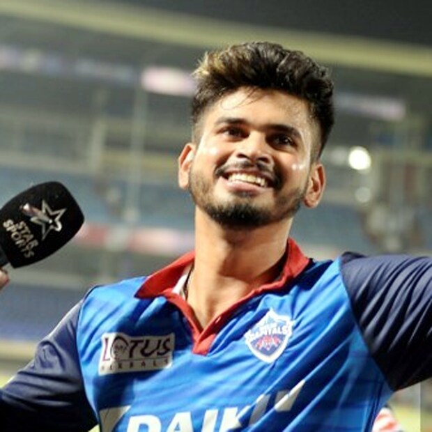 দিল্লি ক্যাপিটালসের প্রাক্তন অধিনায়ক শ্রেয়াস আইয়ারকে তাঁর দল ছেড়ে দিয়েছে। এমন পরিস্থিতিতে কয়েকটি ফ্র্যাঞ্চাইজি তাঁকে দলে অন্তর্ভুক্ত করতে আগ্রহী হবে। তিনি যদি রয়্যাল চ্যালেঞ্জার্স ব্যাঙ্গালোর ফ্র্যাঞ্চাইজিতে যোগ দেন, তা হলে তাঁকে দলের অধিনায়ক হিসেবে দেখা যেতে পারে। আইপিএলে ৮৭টি ম্যাচ খেলার অভিজ্ঞতাও রয়েছে আইয়ারের। এই টি-টোয়েন্টি লিগে ১৬টি হাফ সেঞ্চুরিও করেছেন তিনি।