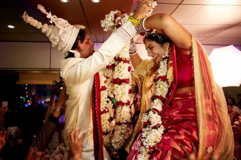 ১৫ জানুয়ারি সমস্ত মাঙ্গলিক বাধা বিপত্তি শেষ হয়ে যাবে ৷ ১৫ জানুয়ারির পর থেকে বিভিন্ন মাঙ্গলিক (বিয়ে, অন্নপ্রাশন, উপনয়ন, সাধভক্ষণ) অনুষ্ঠান হবে ৷ প্রতীকী ছবি ৷