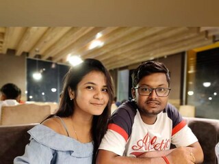 হবু দম্পতি সন্দীপন ও অদিতি।