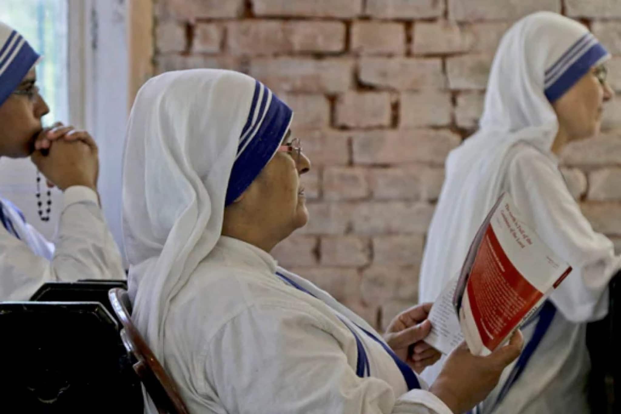 বিদেশি অনুদানে আর বাধা নেই, ছাড়পত্র পেল মাদার টেরেজার সংস্থা