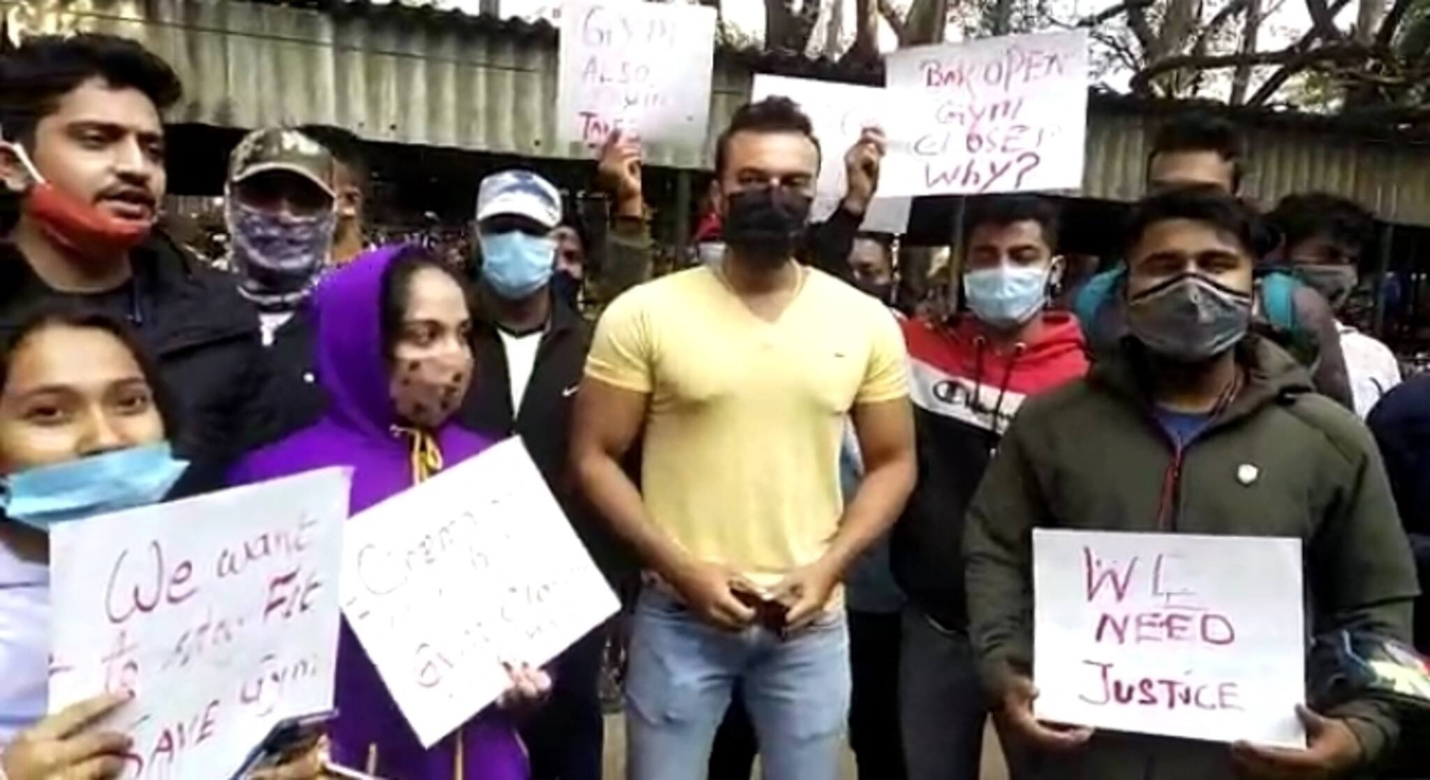 Paschim Bardhaman: কেন বন্ধ জিম! প্রশ্ন তুলে বিক্ষোভ জিম মালিকদের