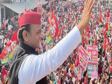 ভোটে লড়বেন অখিলেশ৷ Photo- Samajwadi Party/Twitter