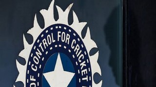 চোখ রাঙাচ্ছে ওমিক্রন, ঘরোয়া টুর্নামেন্ট পিছিয়ে দিতে বাধ্য হল বোর্ড