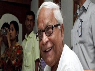 পদ্ম পুরস্কার নিয়ে অবস্থানে অনড় বুদ্ধদেব ভট্টাচার্য৷ 