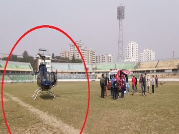 Viral News: bangladesh premier league helicopter lands in stadium while andre russell tamim iqbal was practicing- Photo Courtesy- Saj Sadiq/Twitter