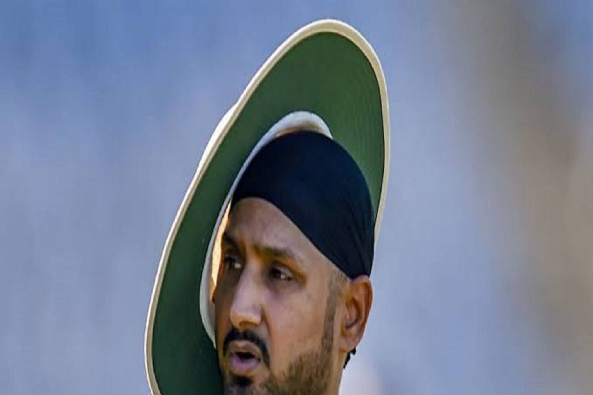 বোর্ডে গডফাদার ছিল না বলেই অধিনায়ক হতে পারিনি, বোমা হরভজনের