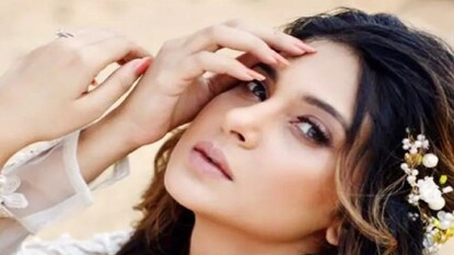 Bollywood Actress: jennifer wingets beauty secrets revealed- Photo-Collected Bollywood Actress: jennifer wingets beauty secrets revealed- Photo-Collected