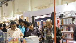 পিছিয়ে যাচ্ছে কলকাতা বইমেলা৷ পিছিয়ে যাচ্ছে কলকাতা বইমেলা৷