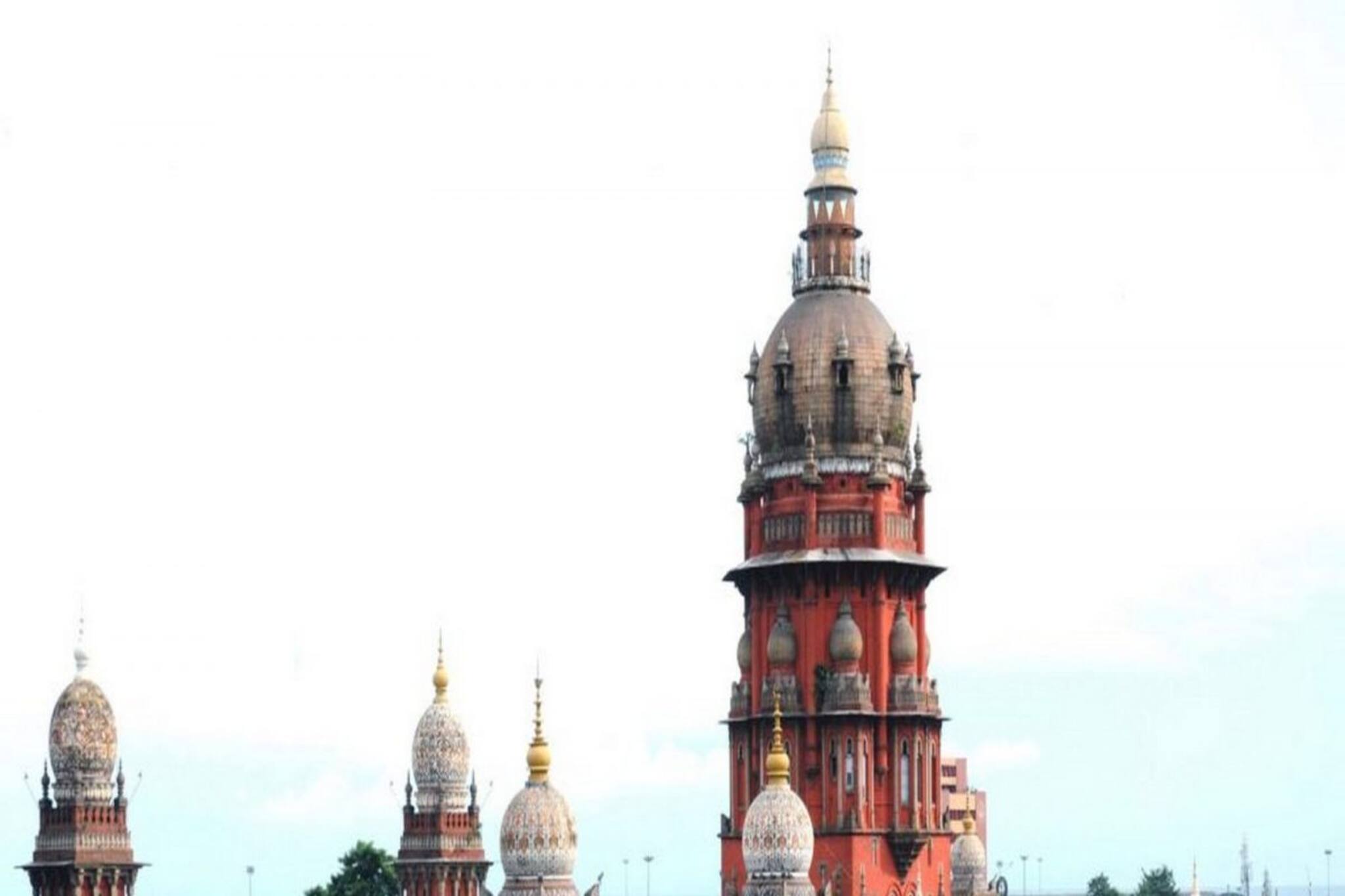 "ঈশ্বর সর্বময়, পুজোর জন্য আলাদা জায়গা লাগে না" মন্দির অপসারণ মামলায় জানাল আদালত