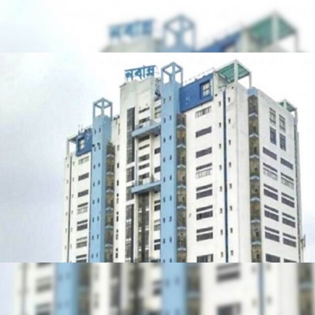 ২০ নভেম্বর, সোমবার ছট পুজো উপলক্ষে অতিরিক্ত ছুটি ঘোষণা করা হয়েছে৷ ফলে ১৭ নভেম্বর শুক্রবার ছুটি নিয়ে নিলেই টানা আট দিনের ছুটি পেয়ে যাবেন রাজ্য সরকারি কর্মীরা৷ 