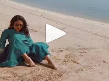 Viral Video: neha kakkar sizzling dance on allu arjun samantha starrer pushpa item song- Photo Courtesy- Istagram/ Video Grab 