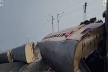 দোমোহনি দুর্ঘটনাস্থলে গ্রামবাসীদের ভয় তাড়ানোর চেষ্টা করলেন প্রশাসনিক আধিকারিকরা