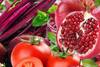 সুস্থ থাকতে ডায়েটে রাখুন লাল ফল ও সব্জি