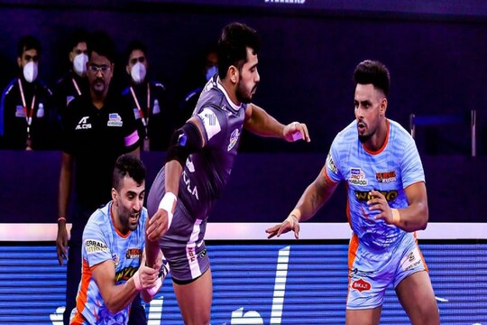 কবাডিতে আবার হারল বেঙ্গল ওয়ারিয়র্স