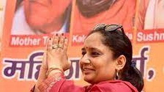 রীতু যে কোটদ্বার থেকে প্রার্থী হয়েছেন সেই একই আসনে তাঁর বাবা বিসি খান্দুরি ২০১২ সালে কংগ্রেসের কাছে হেরেছিলেন