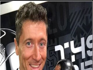 Watch Viral Video of Lionel Messi was adorably casual on video call at fifa awards as lewandowski best player