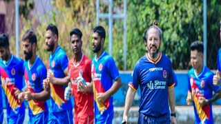 প্রথম দিনের অনুশীলনে ইস্টবেঙ্গল ম্যানেজার মারিও