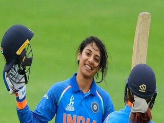 মহিলা ক্রিকেটে আইসিসির সেরা সম্মান ভারতের স্মৃতির

