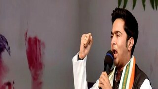 অভিষেকের আক্রমণ অভিষেকের আক্রমণ