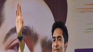 গোয়া যাচ্ছেন অভিষেক